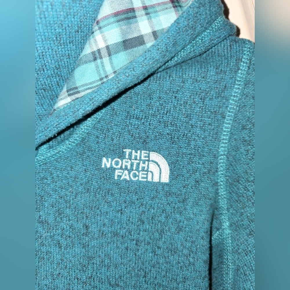 The North Face Women’s Sm Sweater Knit Fleece Sweatshirt Hood 3 Snap Plaid Teal - Picture 2 of 12